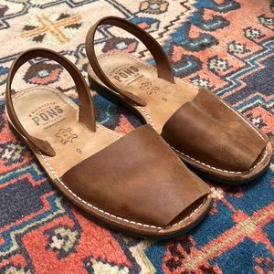 Pons Brown Leather Sandals Size 9